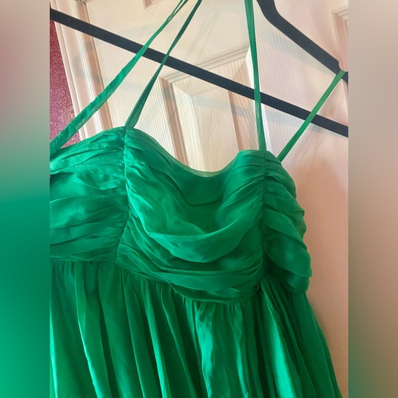Alice+Olivia silk halter dress in an Emerald green size S - Picture 4 of 8